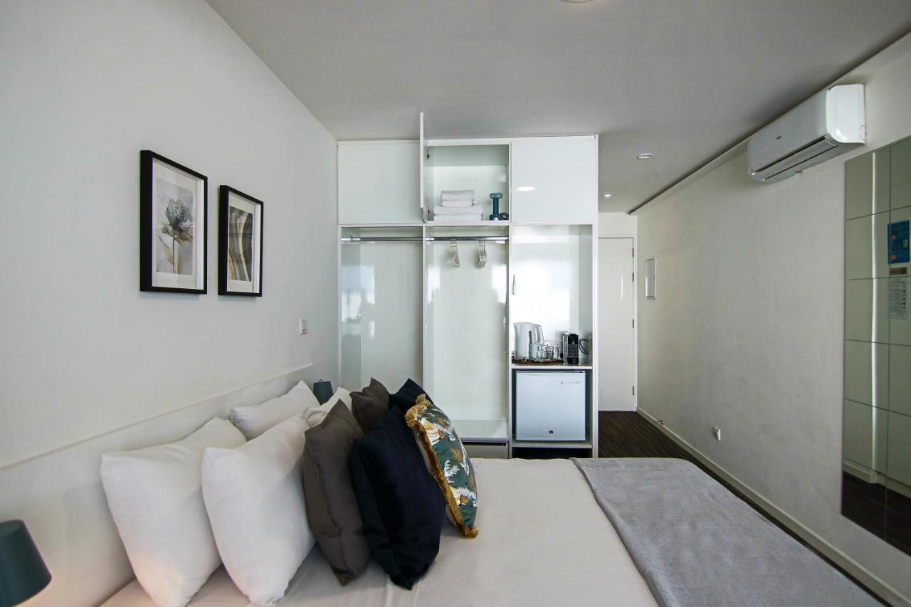 Phaedrus Living: Luxury Suite Nicosia 502 Экстерьер фото